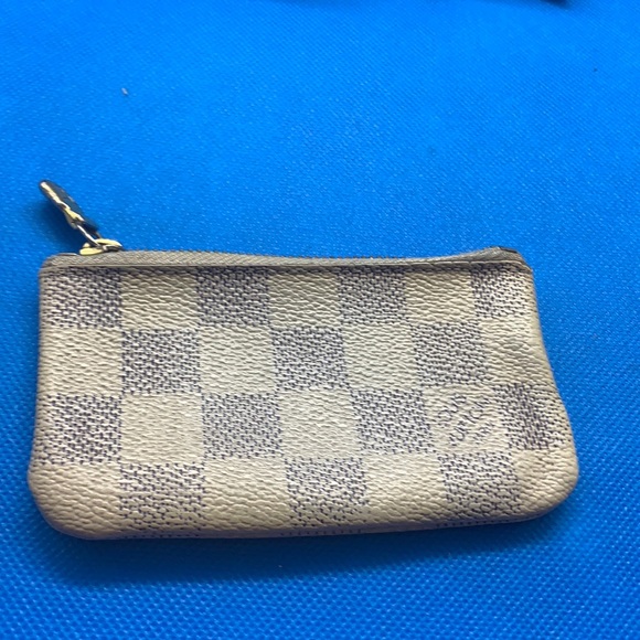 💖 🤎 Louis Vuitton Damier Azur signature design LV Logo coin purse - Picture 3 of 8
